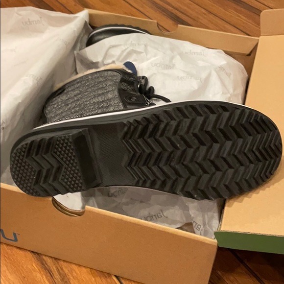 Winter boot - Picture 6 of 11